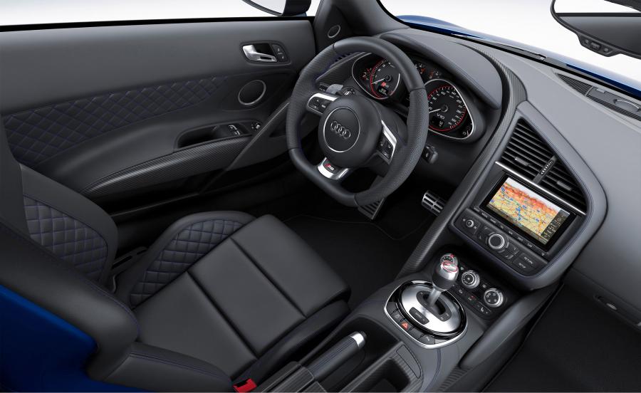 Интерьер Audi R8 LMX 2014 года  (фото 36 из 39)